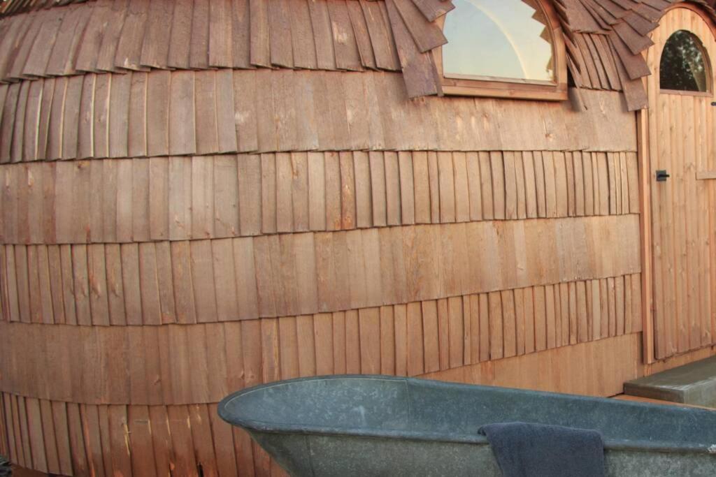Schmidis Igluhuts Im Pfaffenwinkel - Tiny House 2 Apartman Apfeldorf Kültér fotó